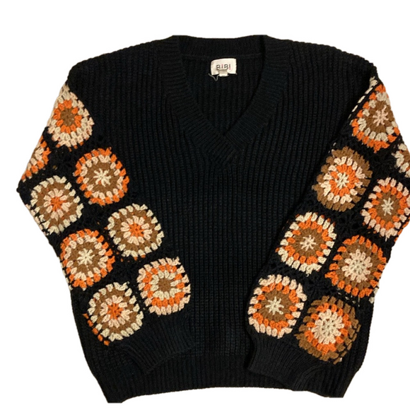 BiBi Sweaters - BiBi Granny Square Sweater